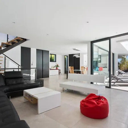 Contemporaine Avec Piscine - Face Au Golf - Plages A Pied Anglet