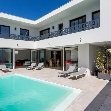 Contemporaine Avec Piscine - Face Au Golf - Plages A Pied Willa *